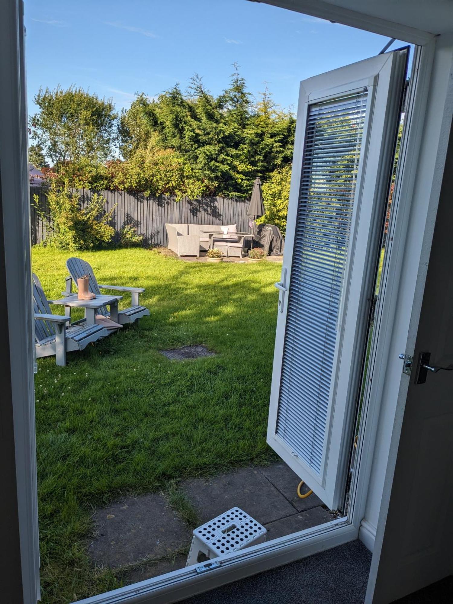 Hawarden Near Chester 外观 照片